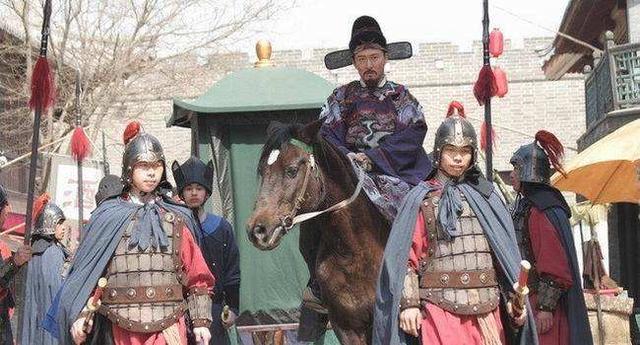 大将凯旋回朝廷总管奉旨传将帅是什么生肖请全面2释义、解释与落实、详细解答解释落实